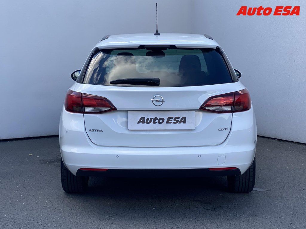 Opel Astra, 1.6 CDTi,ČR,Enjoy - fotka 5