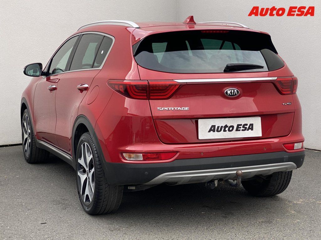 Kia Sportage, 1.7 CRDi,GT line,kamera,TZ - fotka 6
