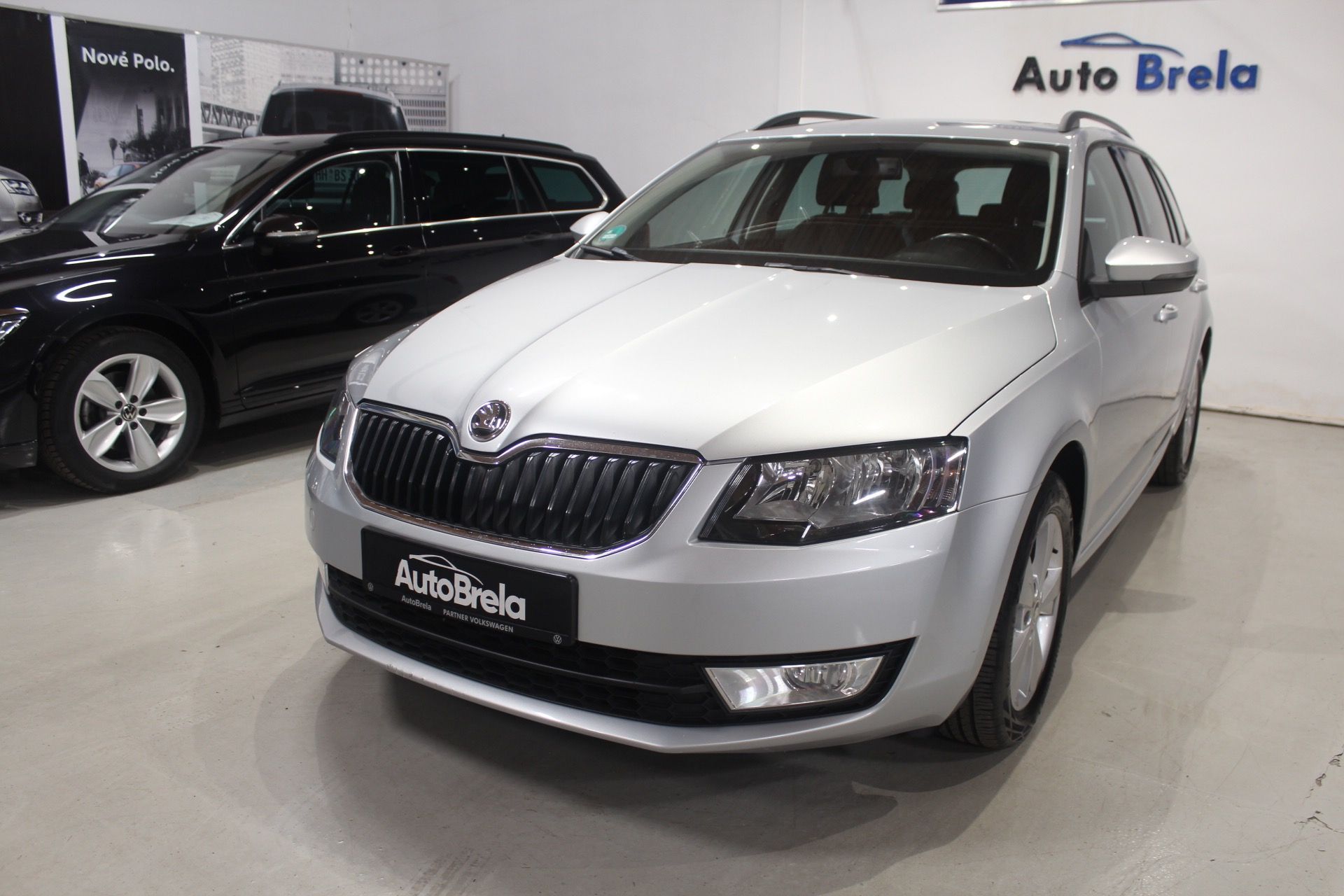 Škoda Octavia, 1.6TDI Navi Tažné Elegance - fotka 5
