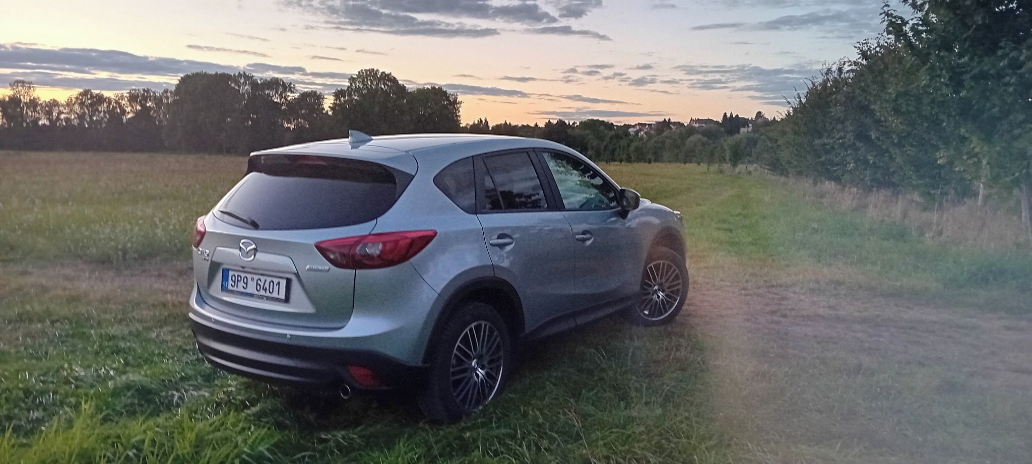 Mazda CX-5, AWD, nevídaný nájezd a stav :) - fotka 4