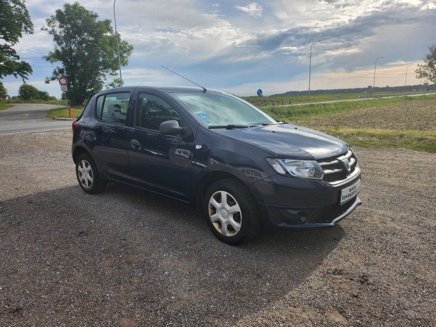 Dacia Sandero, 1.2 benzín - fotka 3