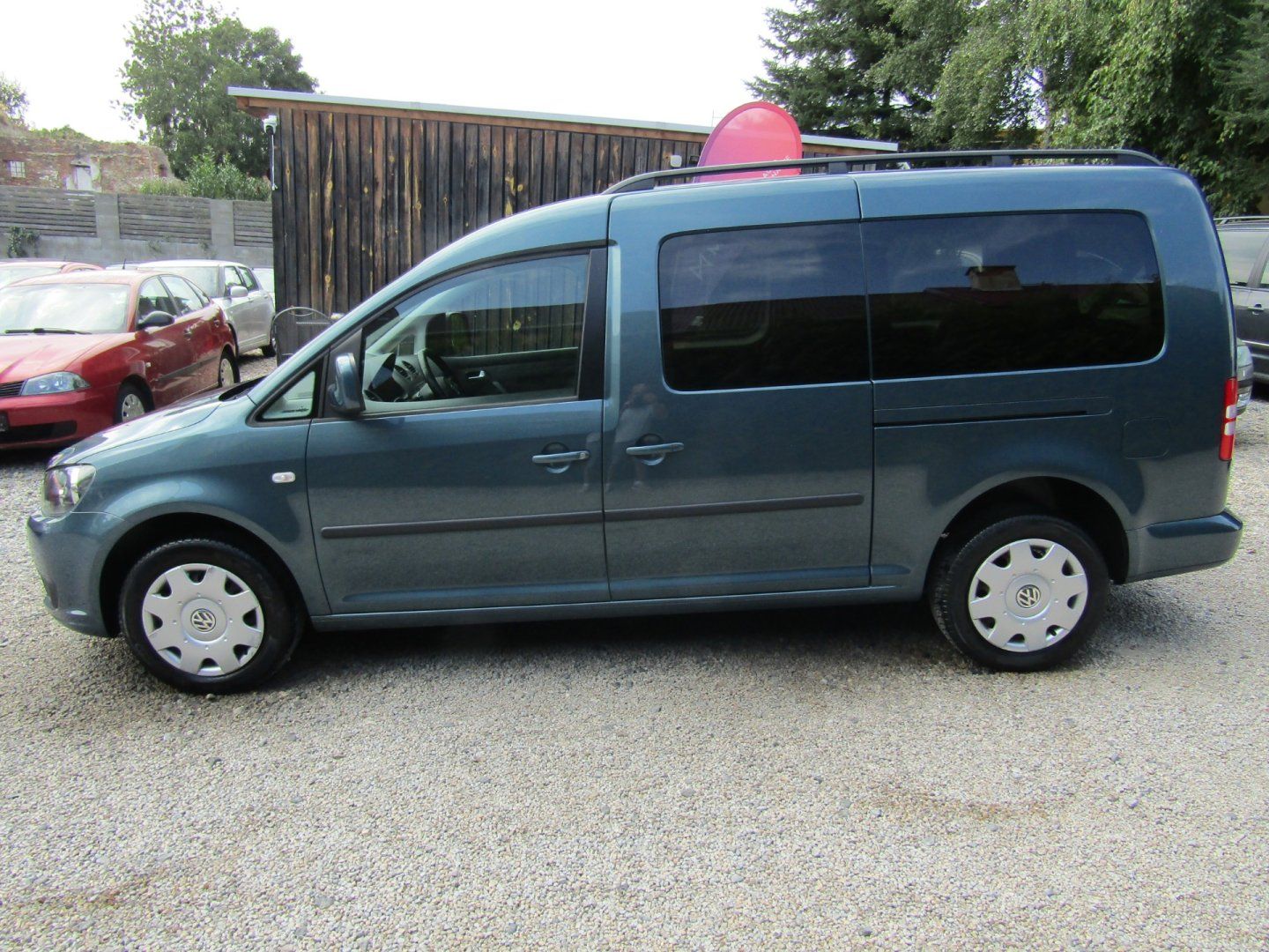 Volkswagen Caddy, MAXI 1.6 TDI 75kW  7 MÍST - fotka 3