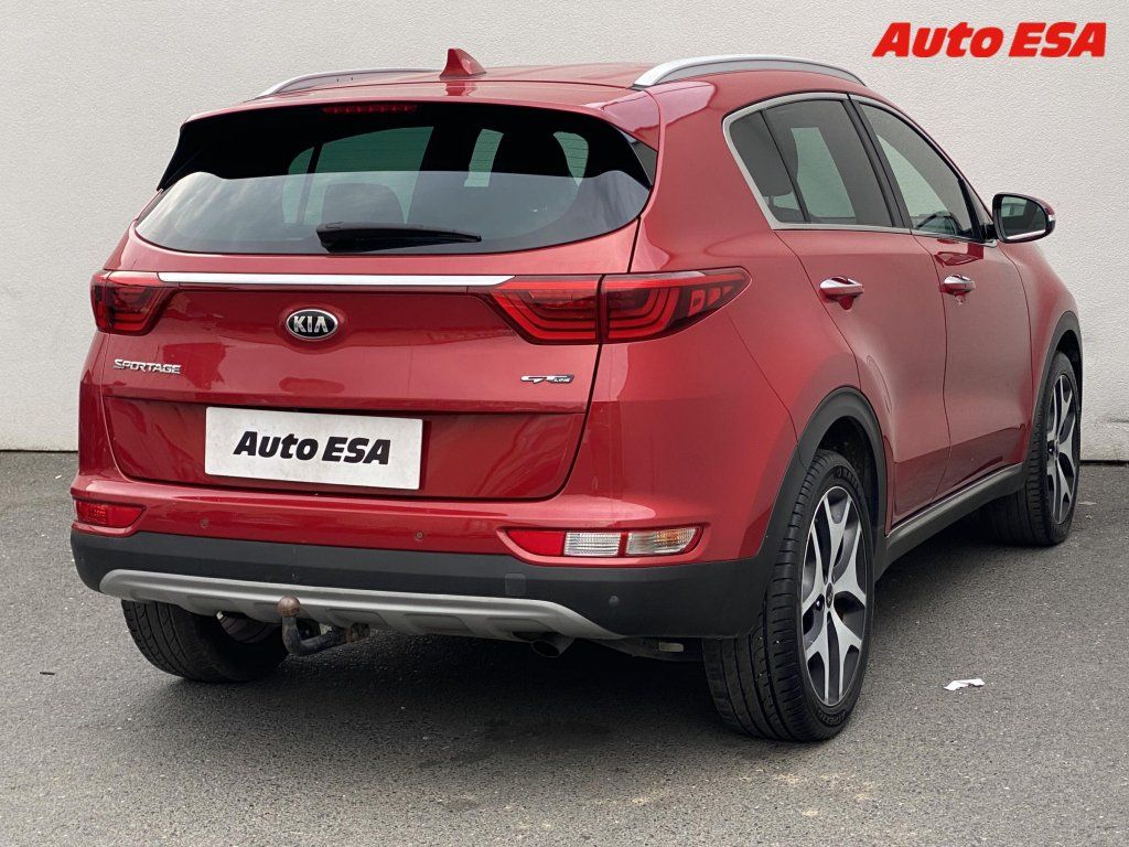 Kia Sportage, 1.7 CRDi,GT line,kamera,TZ - fotka 4