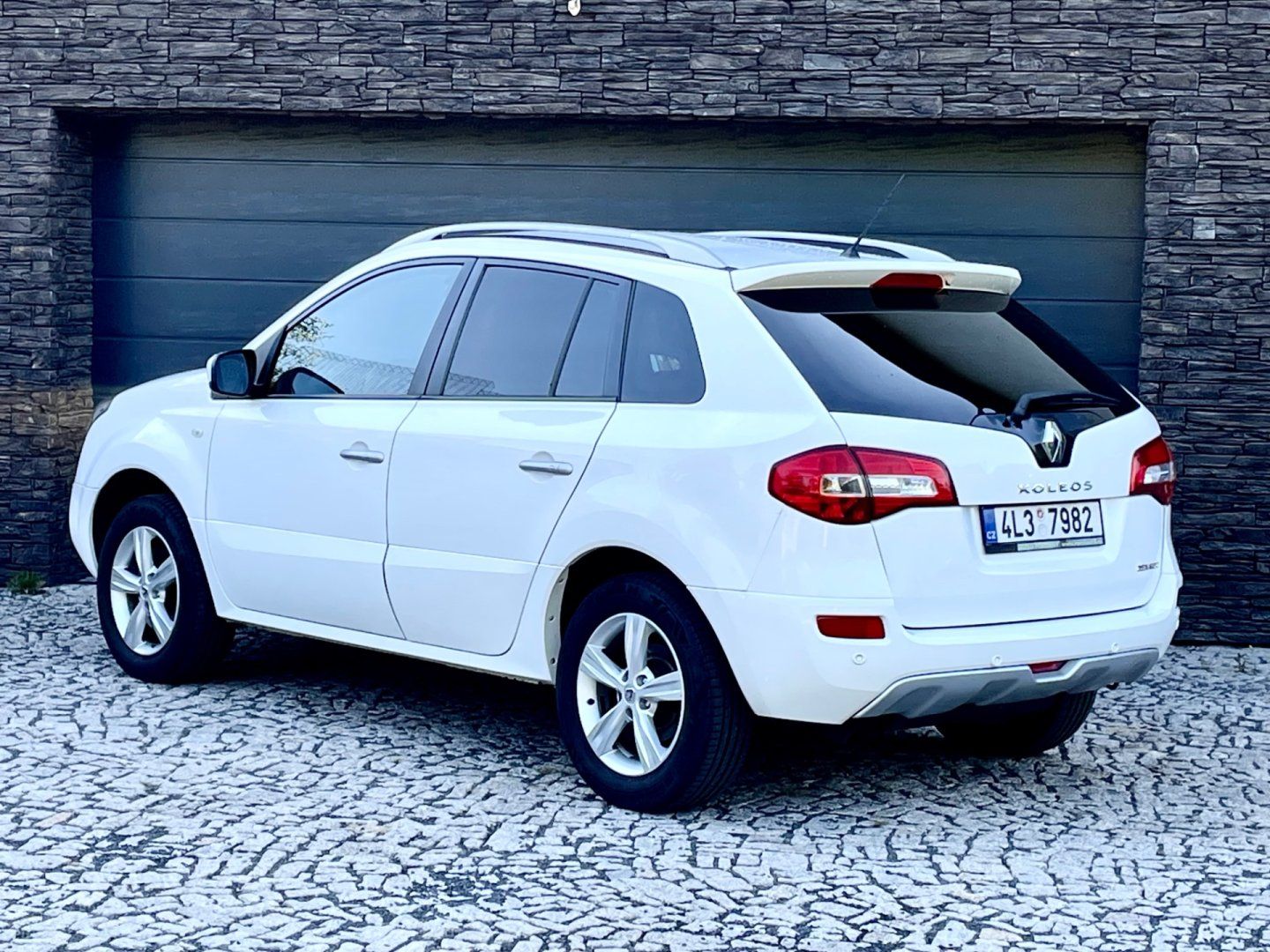 Renault Koleos, 2.0DCi 4x4 Bose, 1.maj, CZ - fotka 4