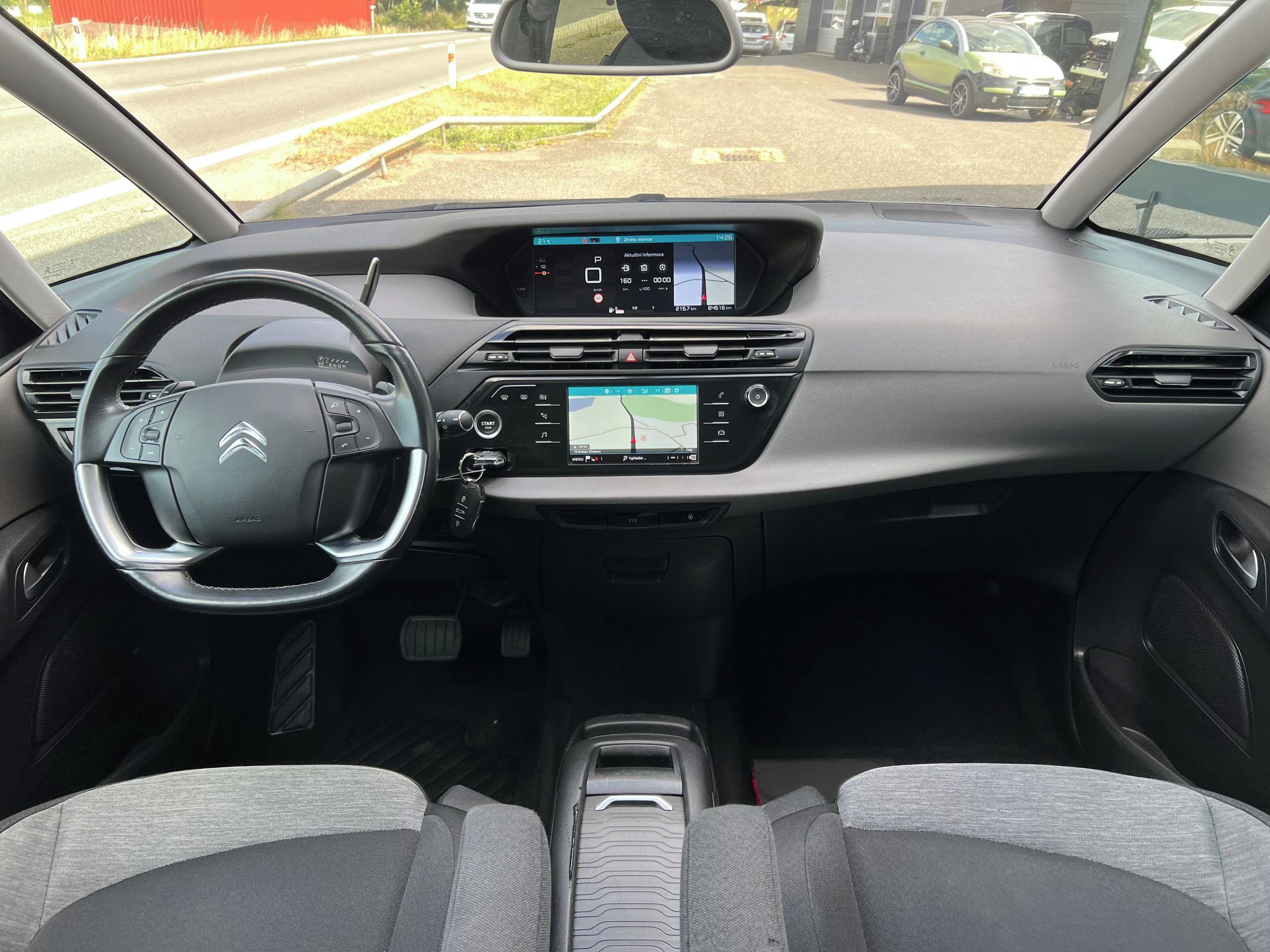 Citroën C4 Picasso, 1.2 130k ZÁRUKA SERVIS KAMERA - fotka 3
