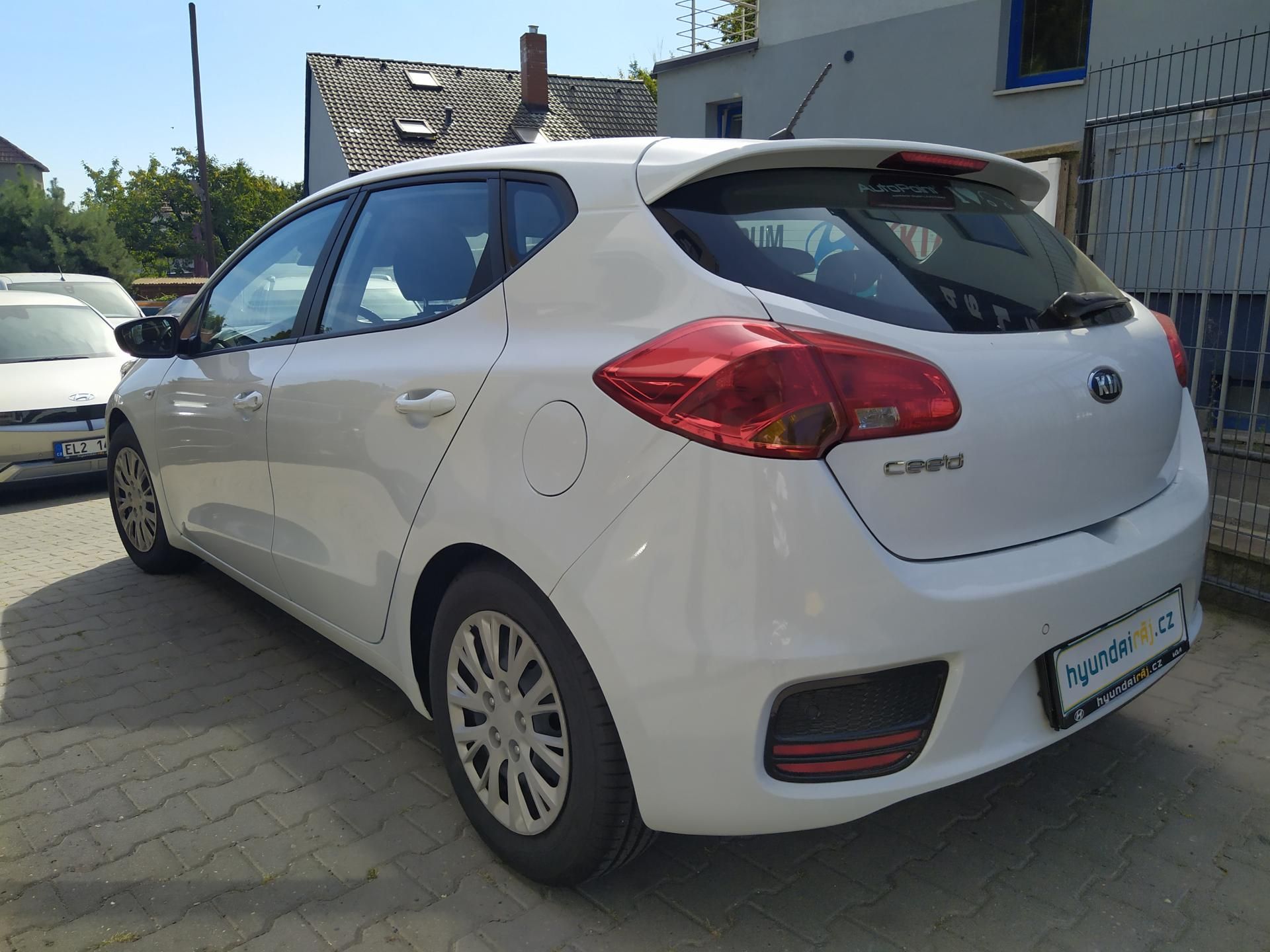 Kia Cee´d, 1.4-KLIMA-ISOFIX - fotka 5