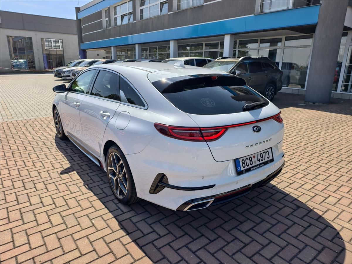 Kia ProCeed, 1,4 T-GDi GT-Line - fotka 6