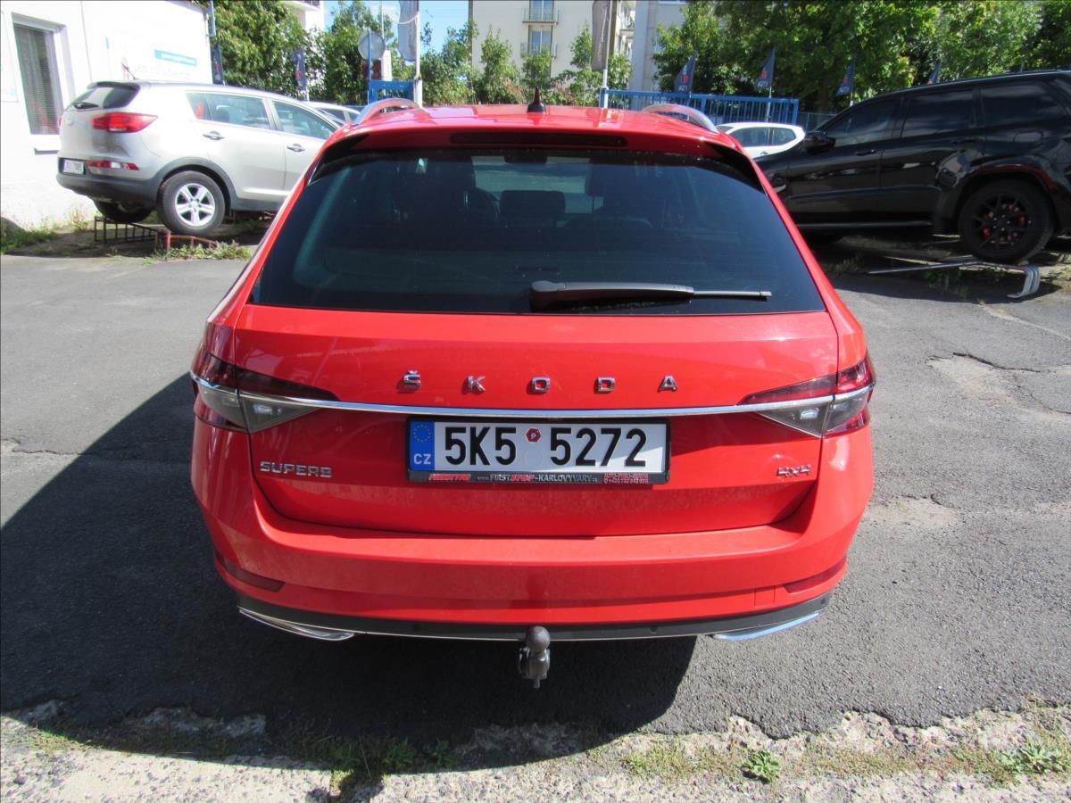 Škoda Superb, 2,0 TDI 4x4 Laurin & Klement - fotka 5