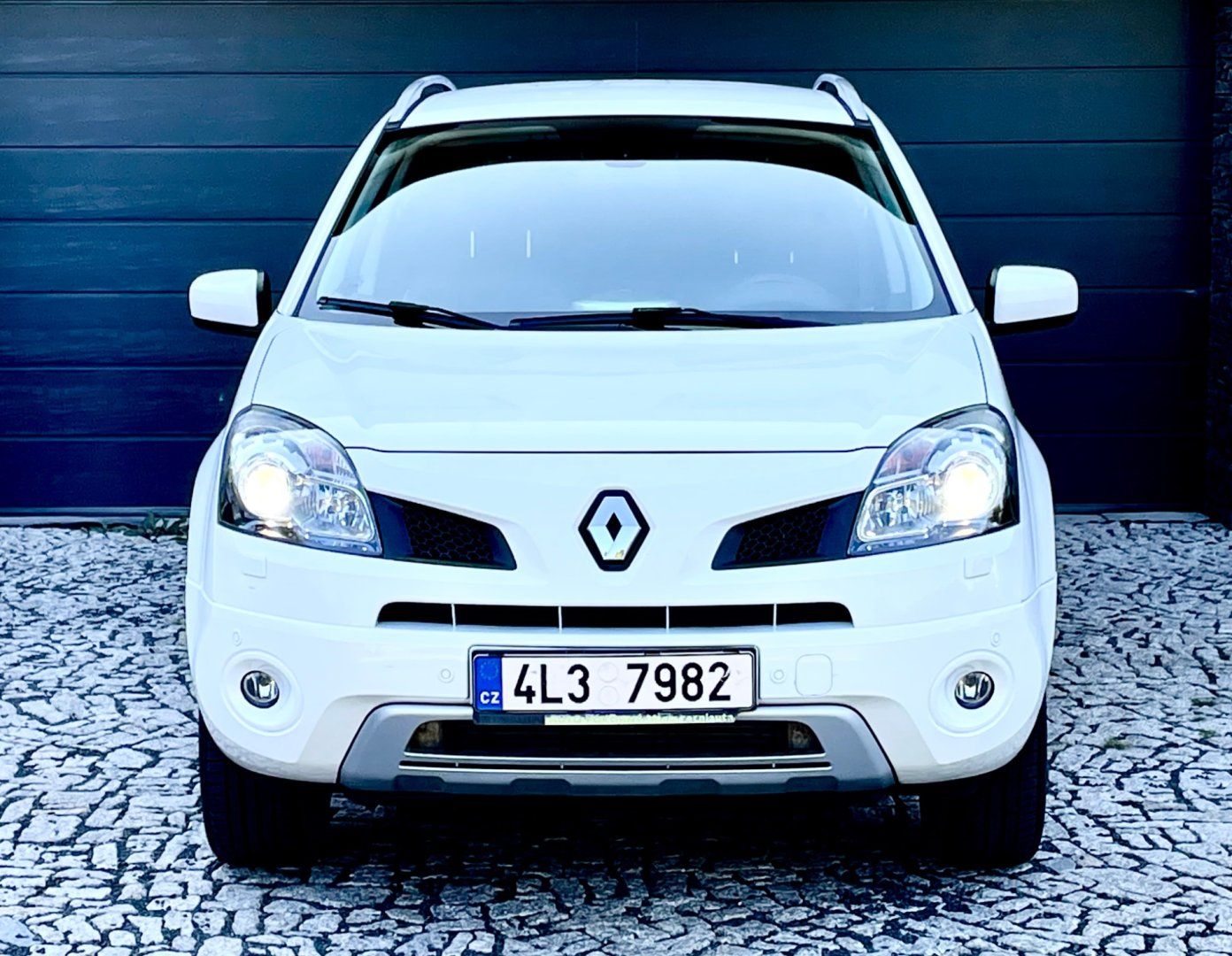 Renault Koleos, 2.0DCi 4x4 Bose, 1.maj, CZ - fotka 2