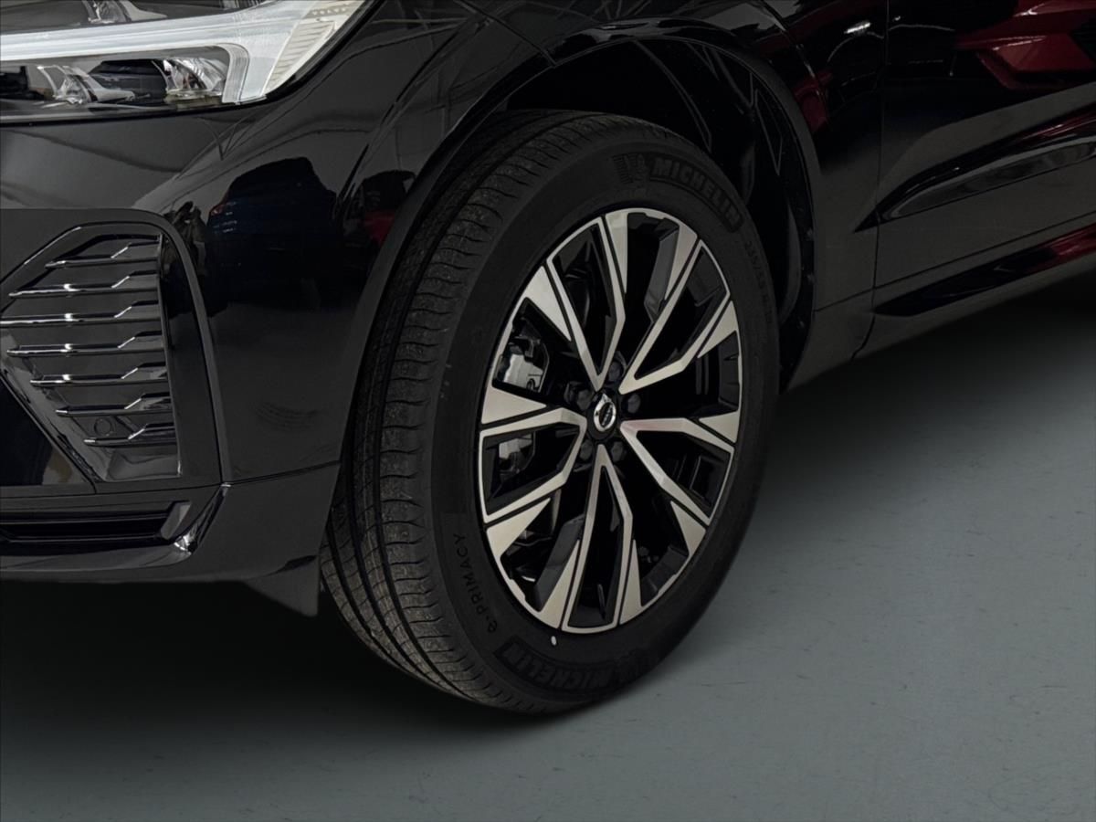 Volvo XC60, 2,0 B5 AWD Plus Dark 5951 - fotka 6