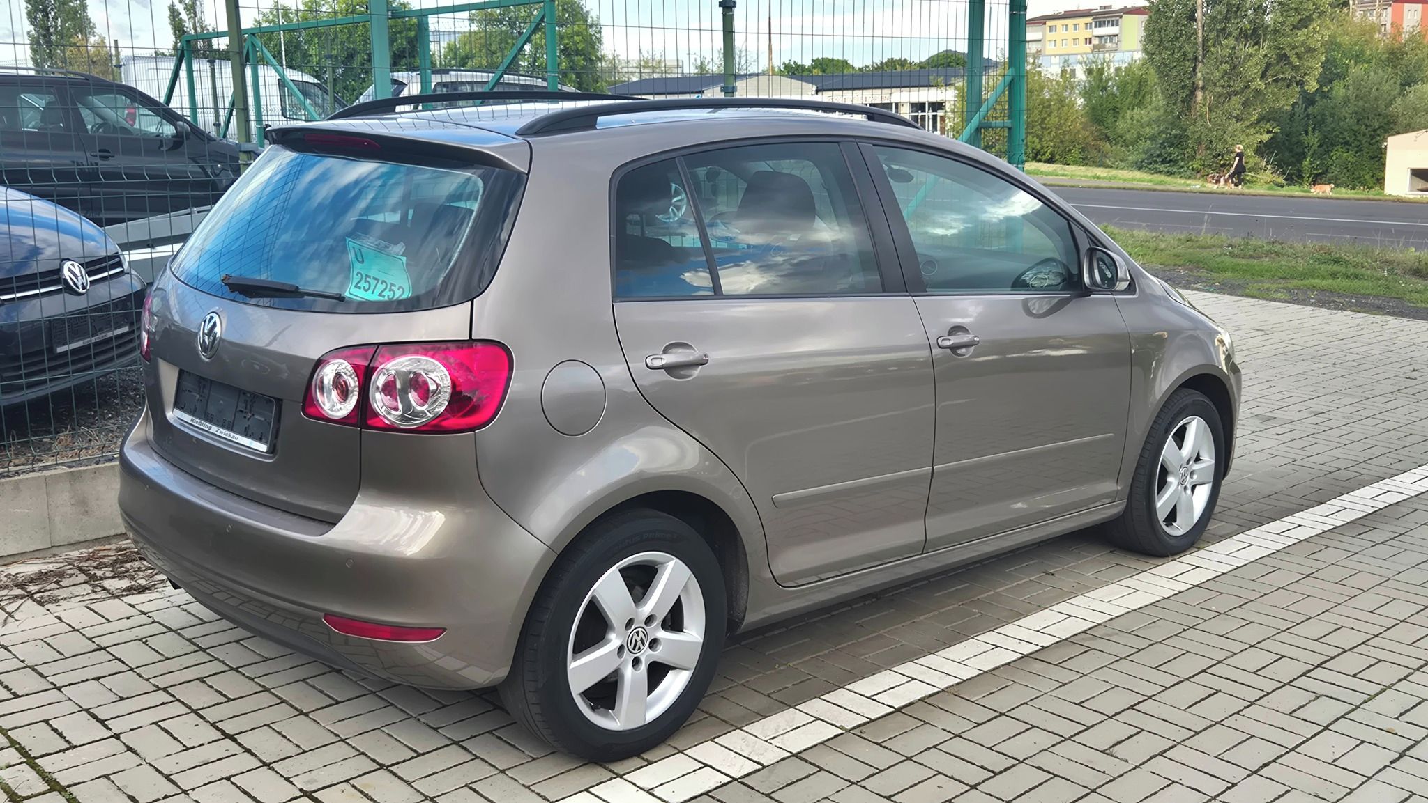 Volkswagen Golf Plus, 1.2i  SERVISKA - fotka 6