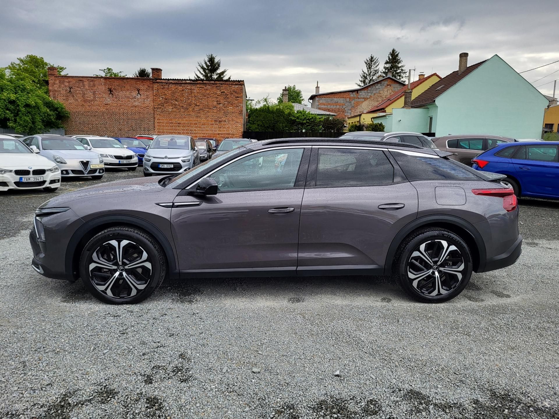 Citroën C5 X, 1.6 Hybrid 225k EAT8 MAX - fotka 2