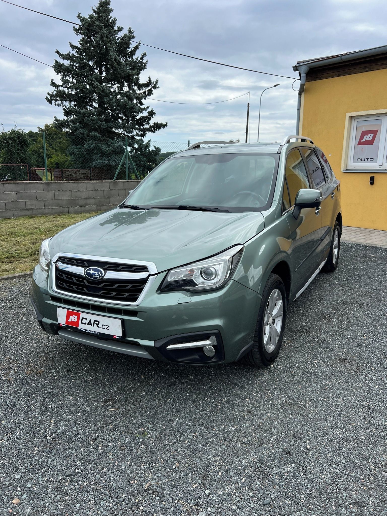 Subaru Forester, FACELIFT 4X4 LED NAVI XMODE ČR - fotka 2