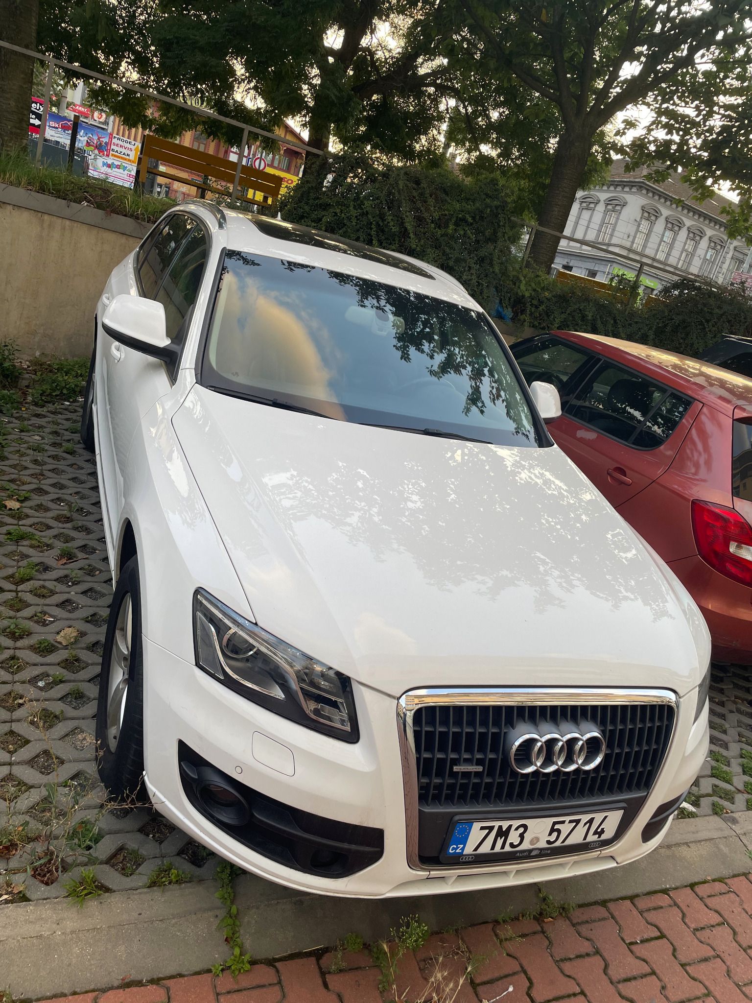Audi Q5, Audi Q5 2.0 TDI - fotka 2