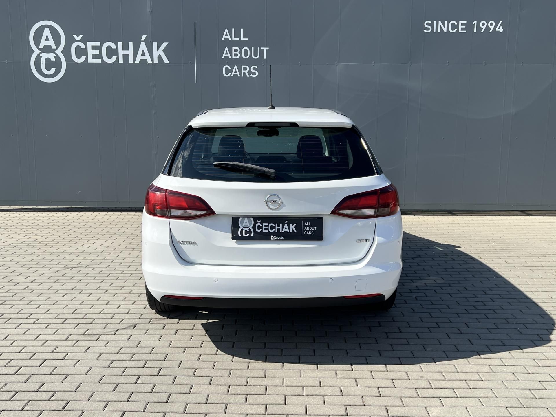 Opel Astra, 1.6 CDTi*81KW*Enjoy - fotka 6