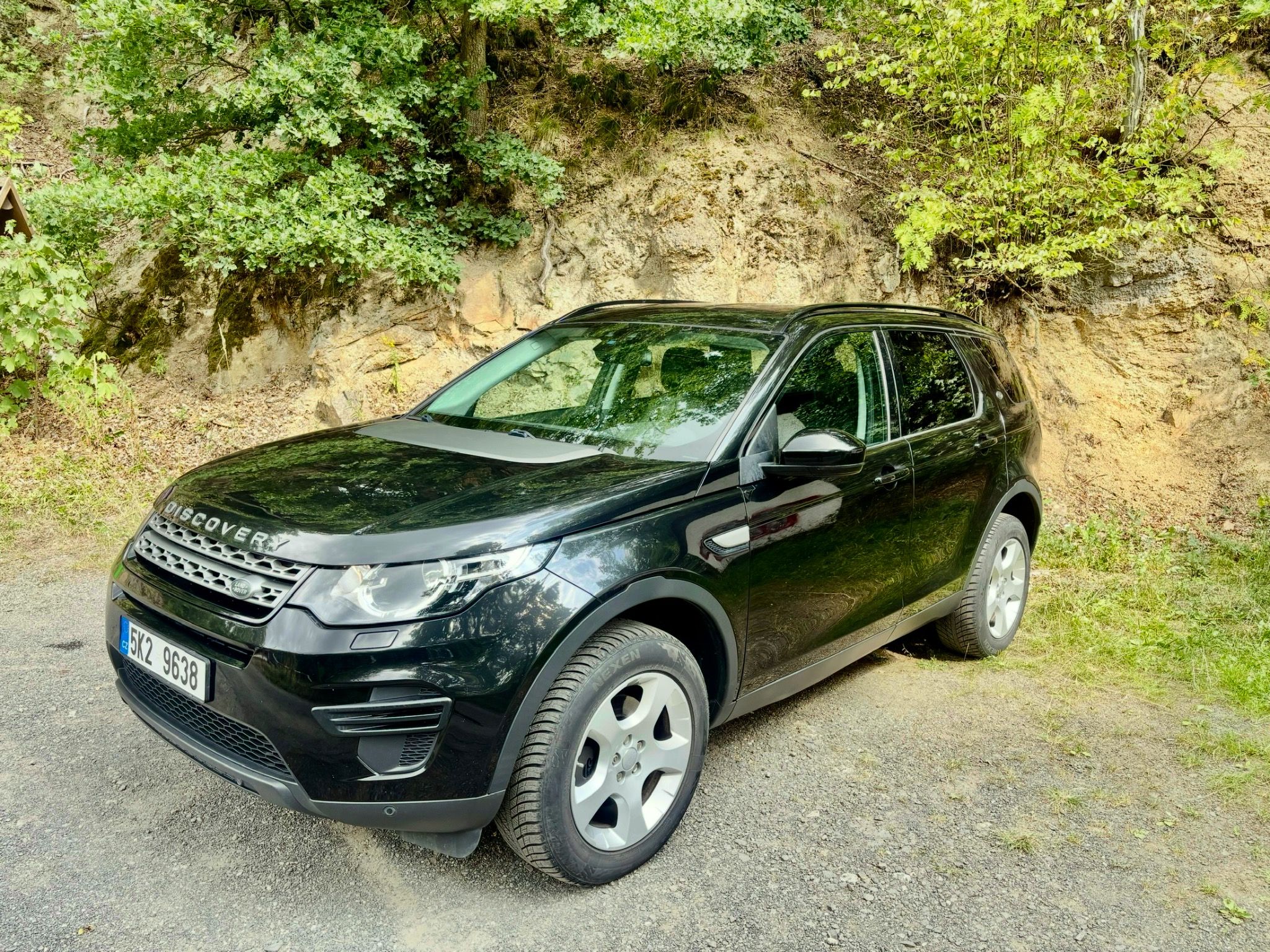 Land Rover Discovery Sport - fotka 2