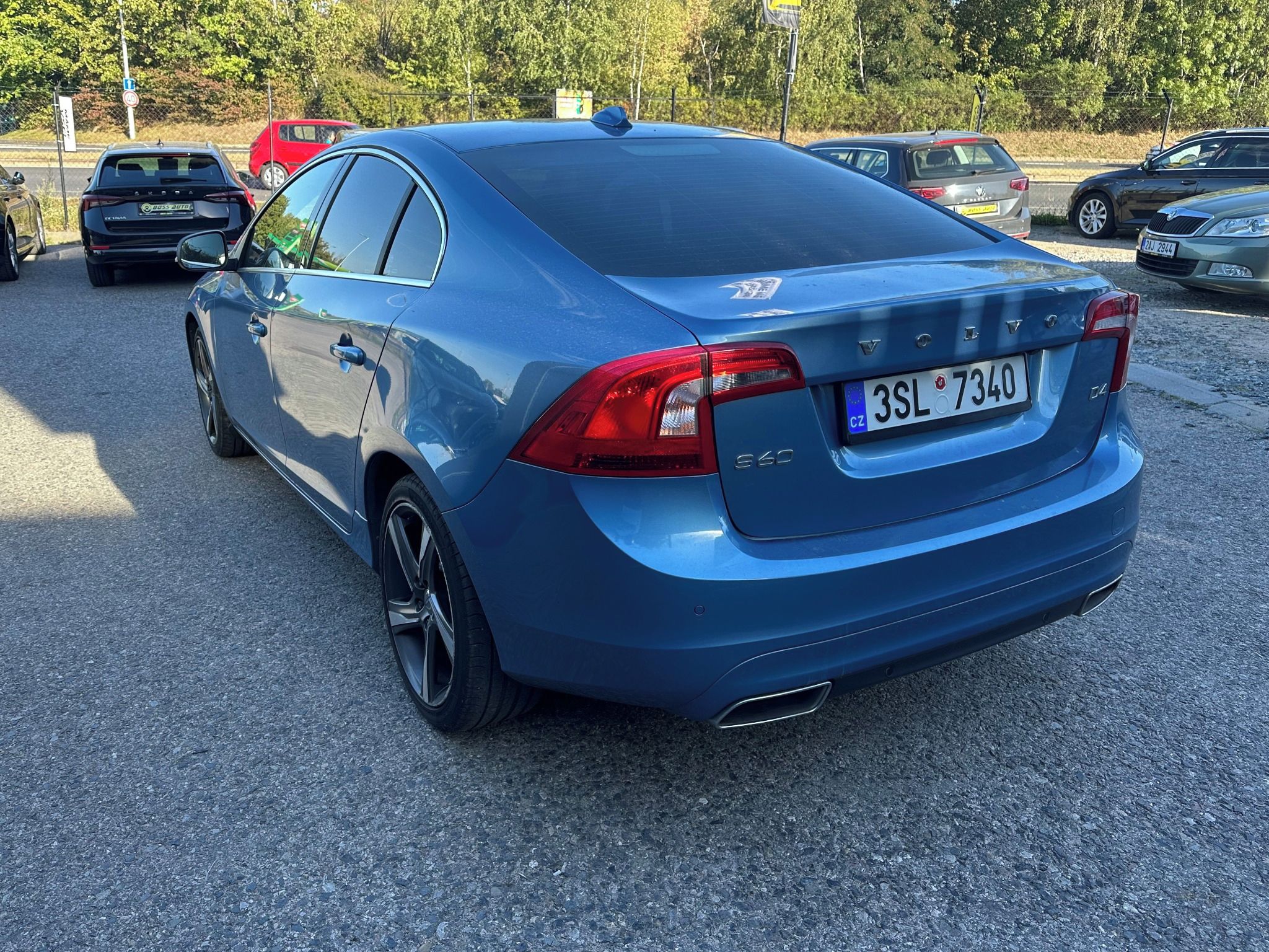 Volvo S60, Volvo S60 2.0 2015 - fotka 4