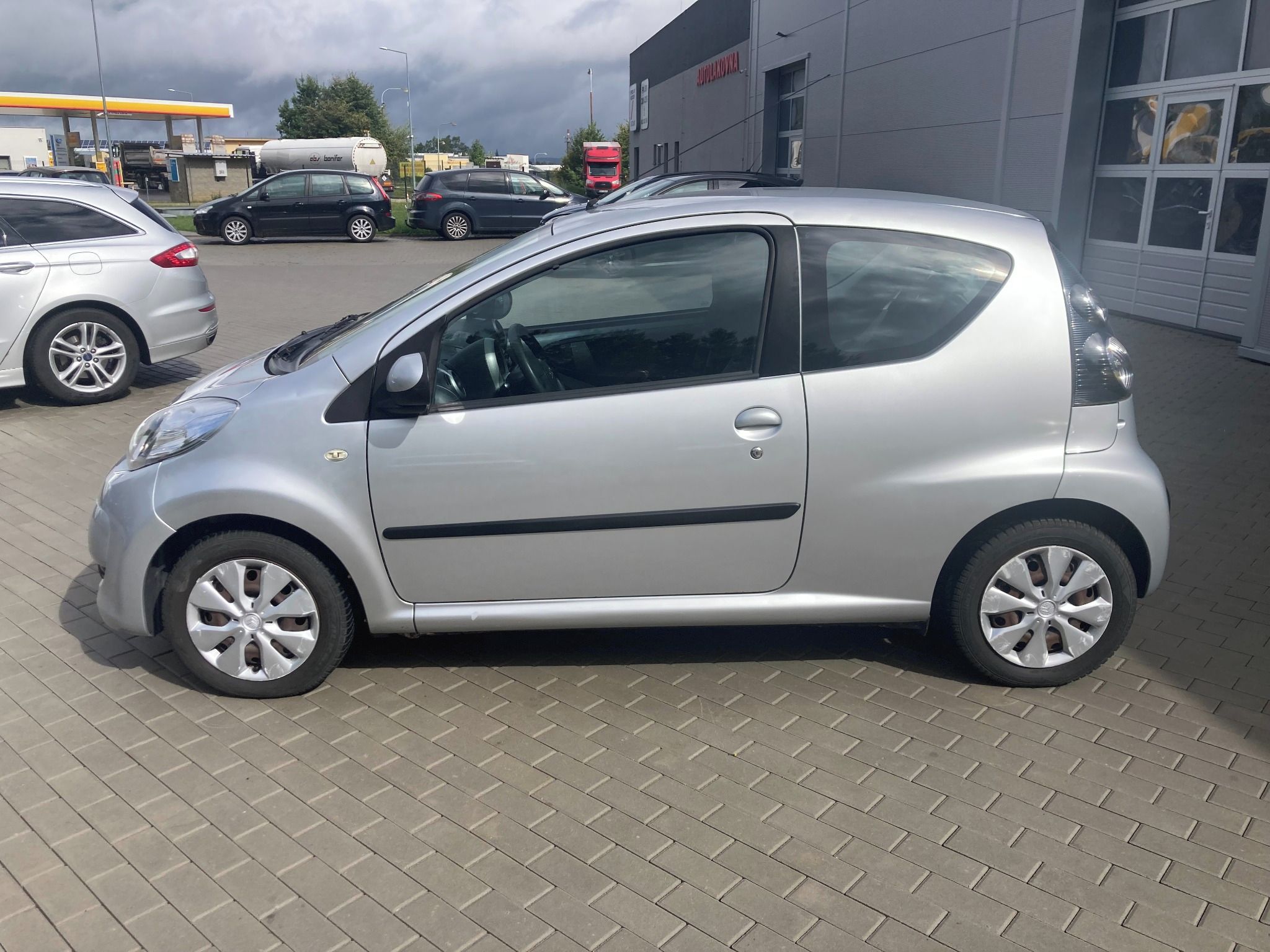 Citroën C1, 1,0i 50 kW - fotka 2