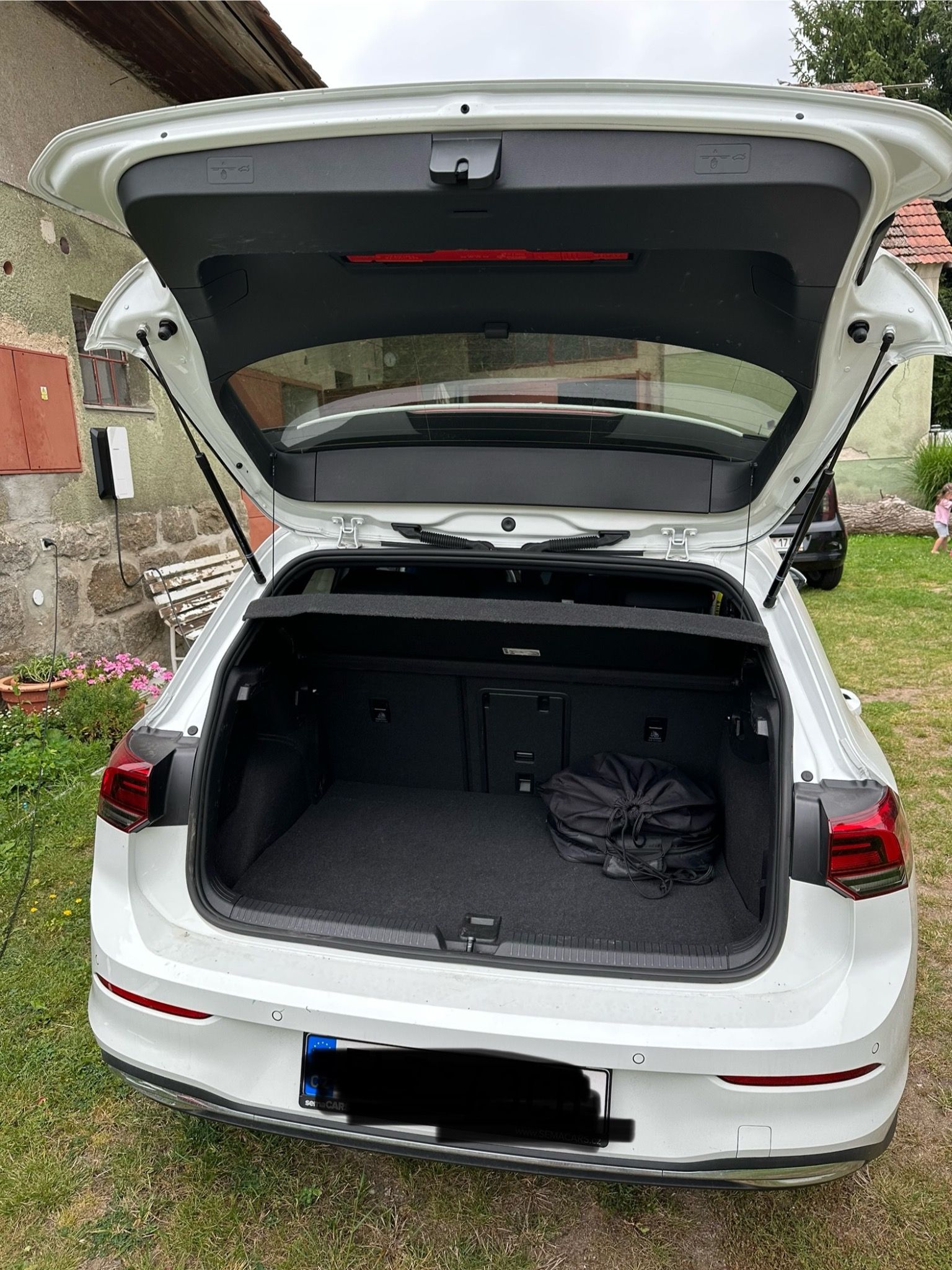 Volkswagen Golf, Golf GTE DSG 245k |2021| 28tkm - fotka 6