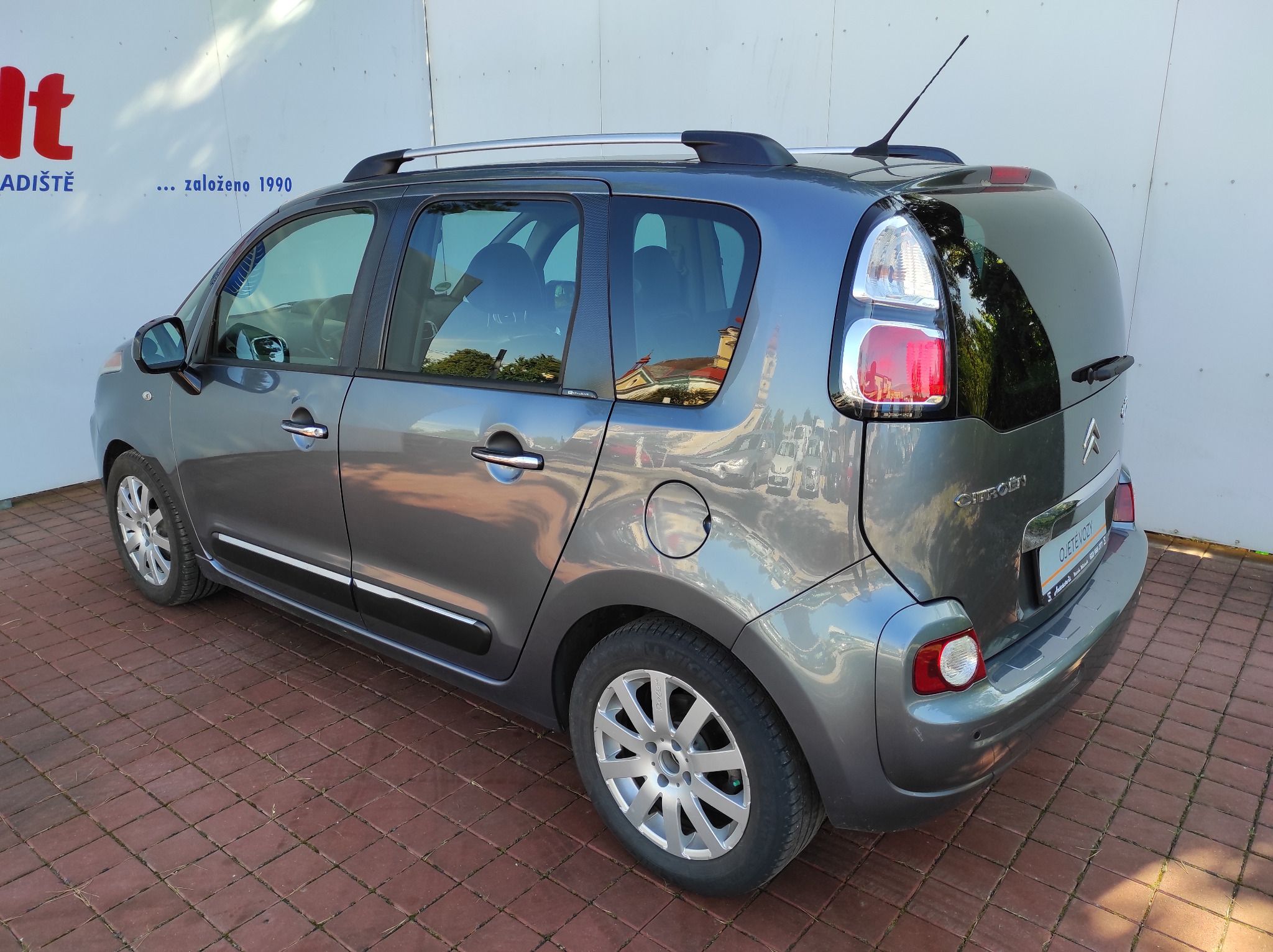 Citroën C3 Picasso, 1.6 HDi EXCLUSIVE, SERVISKA - fotka 6