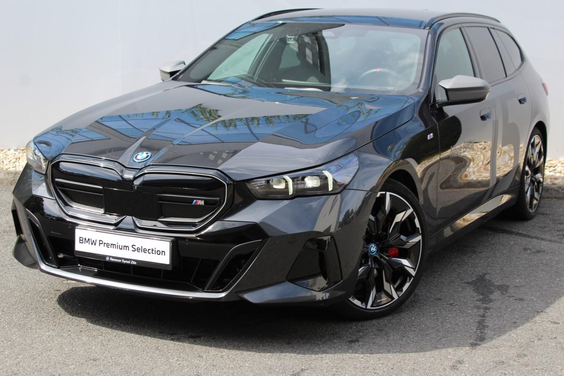 BMW Řada 5, i5 M60 xDrive Touring