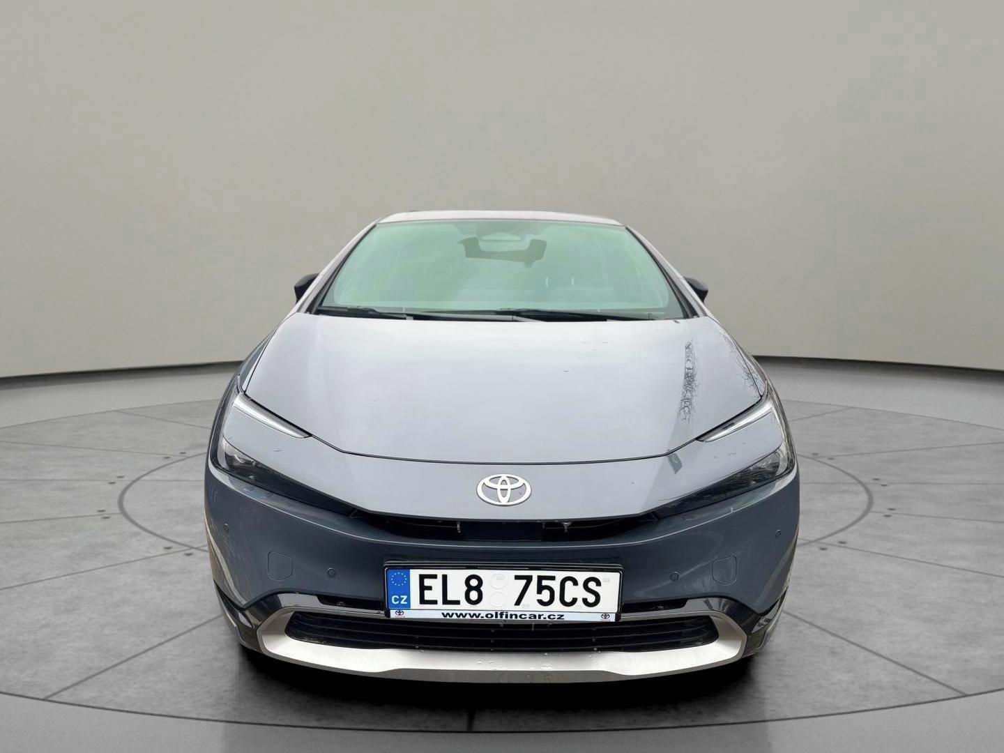Toyota Prius, Prius Prestige Skyview 2.0PHEV - fotka 3