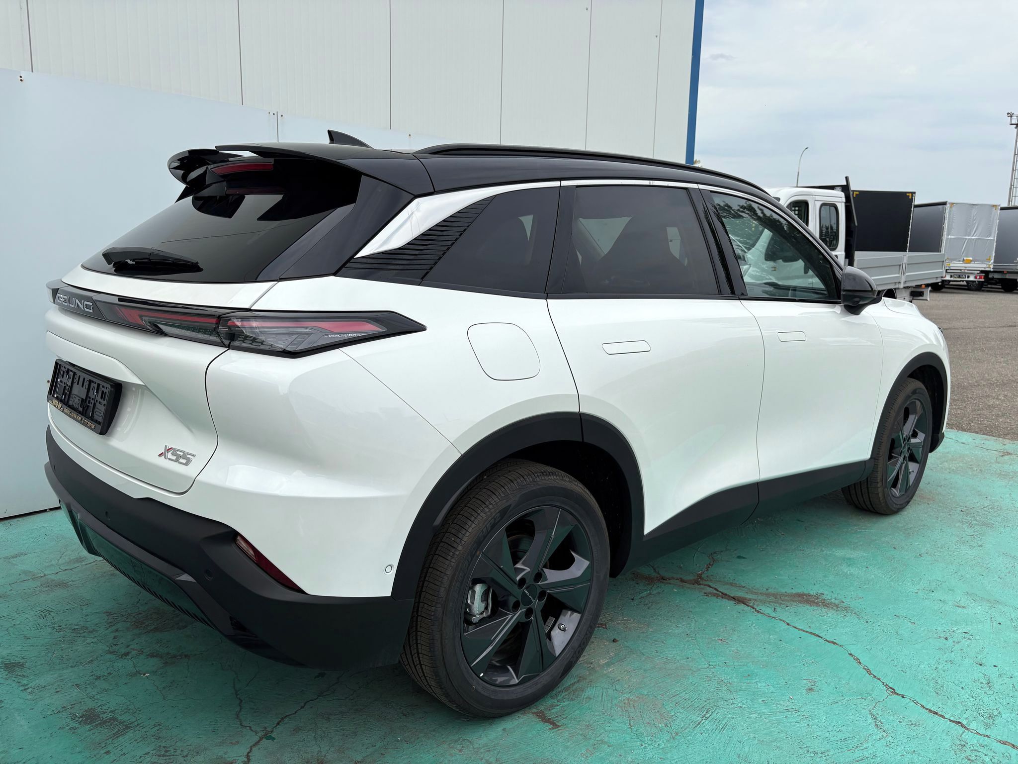 BAIC X5, 1.5, 138kW, A/T, Kamera, PANO - fotka 2
