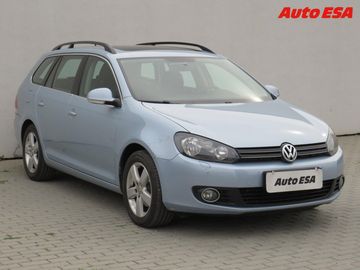 1.6 TDi,Panor,výhřev sed