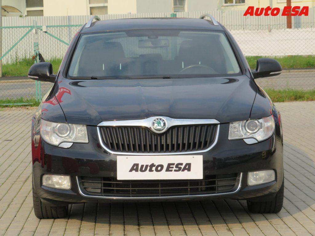 Škoda Superb, 3.6 V6 4x4,ČR,AT,bixen - fotka 2