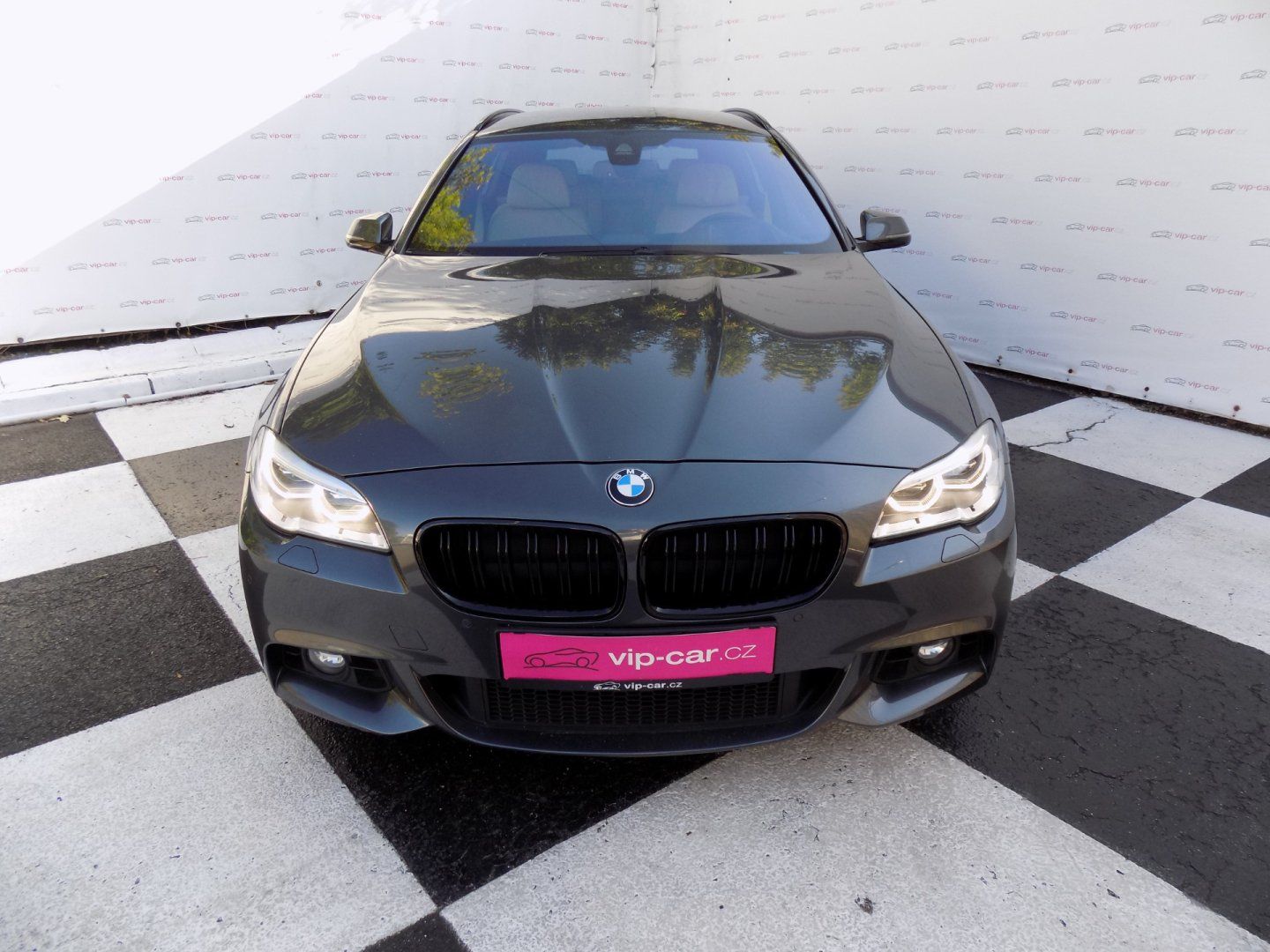 BMW Řada 5, 530d/xDrive/M-Sport/LED/ - fotka 4
