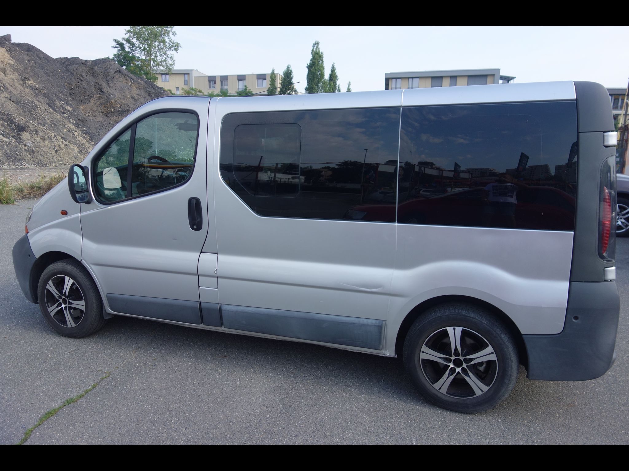 Opel Vivaro, 1,9DCi 74 kW 8 míst !! - fotka 6