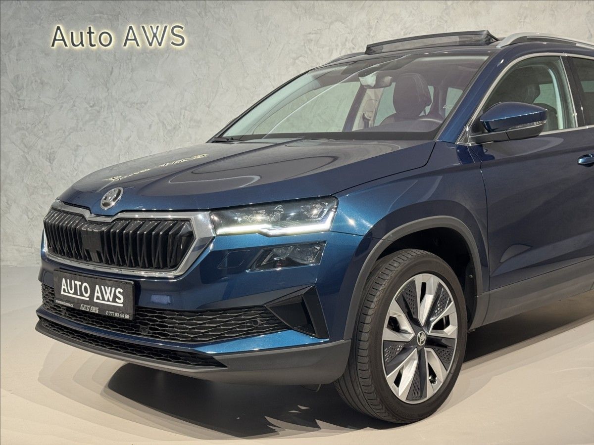 Škoda Karoq, 2,0 TDi  Style Virtual Assist - fotka 4