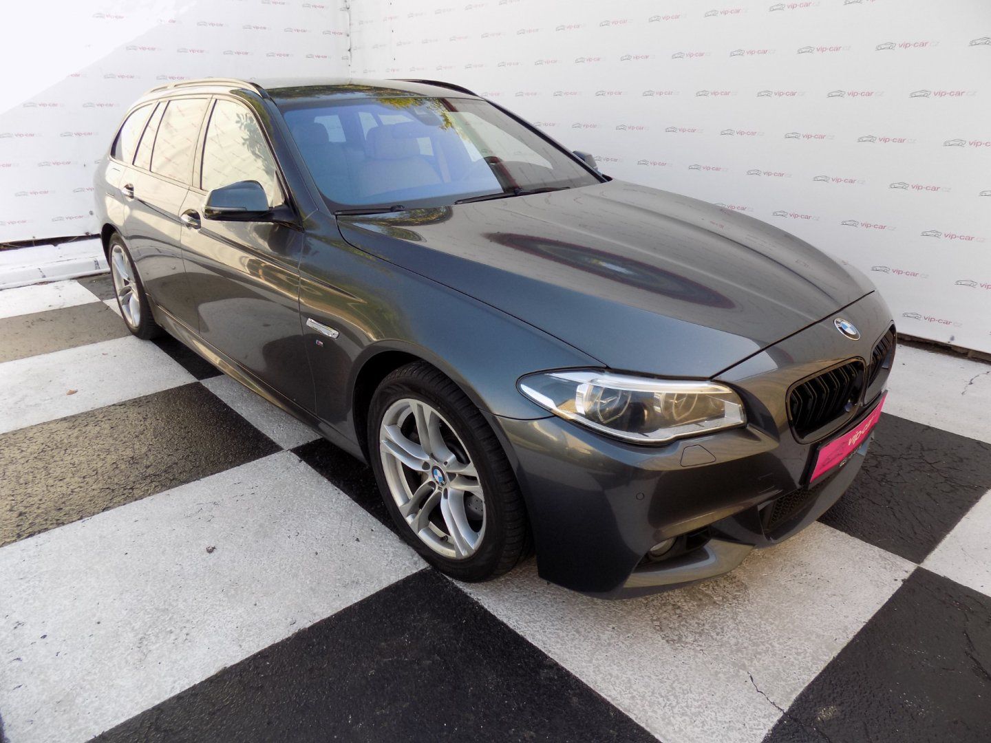 BMW Řada 5, 530d/xDrive/M-Sport/LED/ - fotka 5