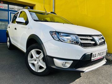 STEPWAY 0.9 i BENZÍN KLIMA