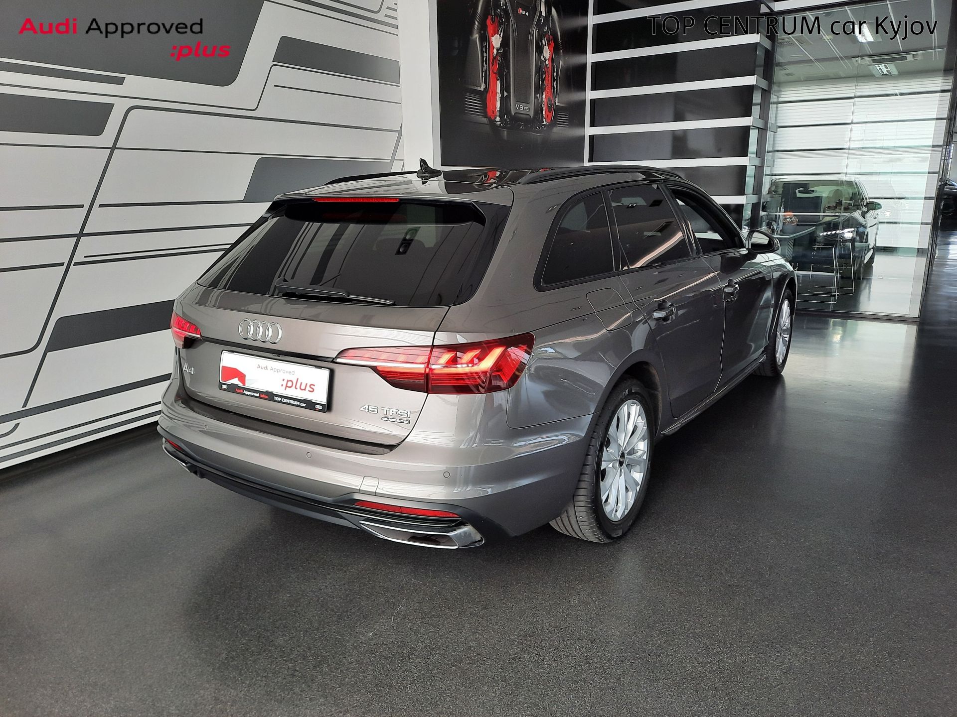 Audi A4 Avant, 45 TFSI quattro (195kW/265k) S - fotka 2