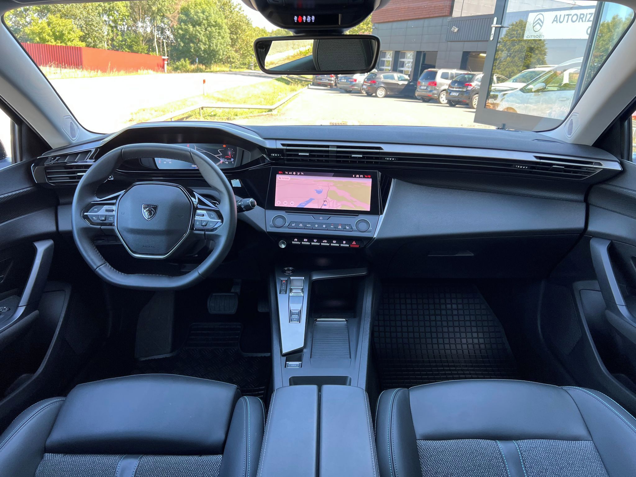 Peugeot 308, 1.2 130k ACTIVE PACK ZÁRUKA ČR - fotka 3