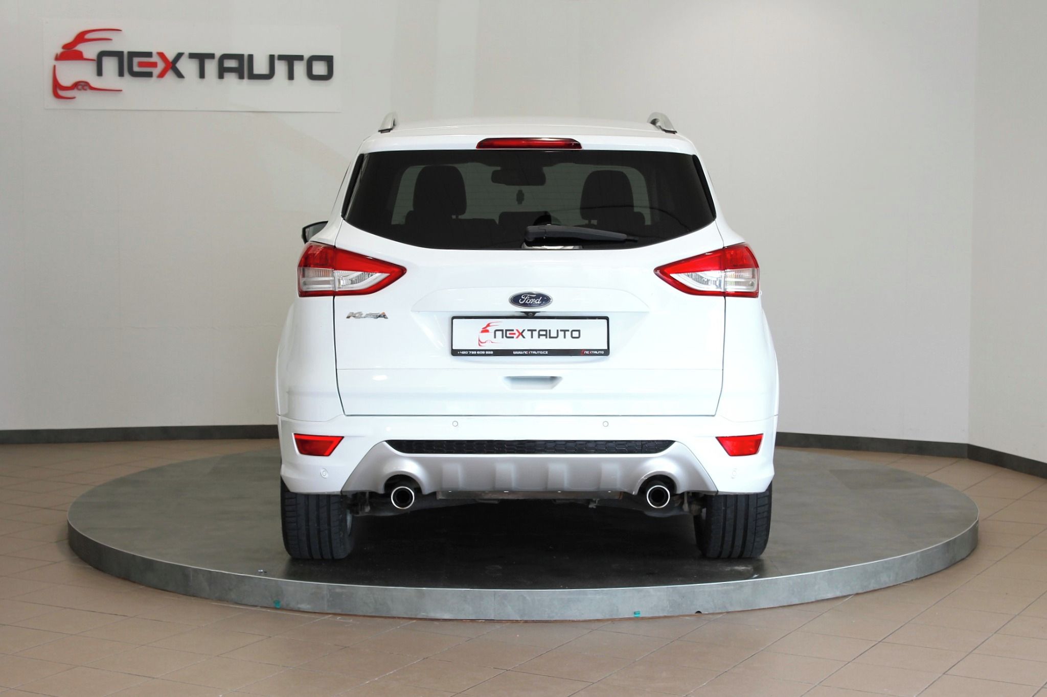Ford Kuga, 2.0 TDCi 110 kW 4x4 SELECTION - fotka 4