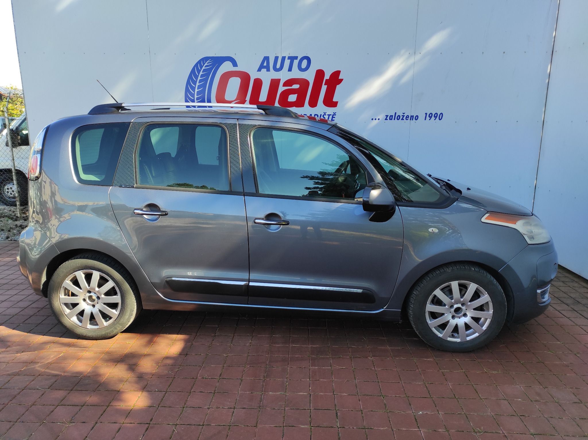 Citroën C3 Picasso, 1.6 HDi EXCLUSIVE, SERVISKA - fotka 4
