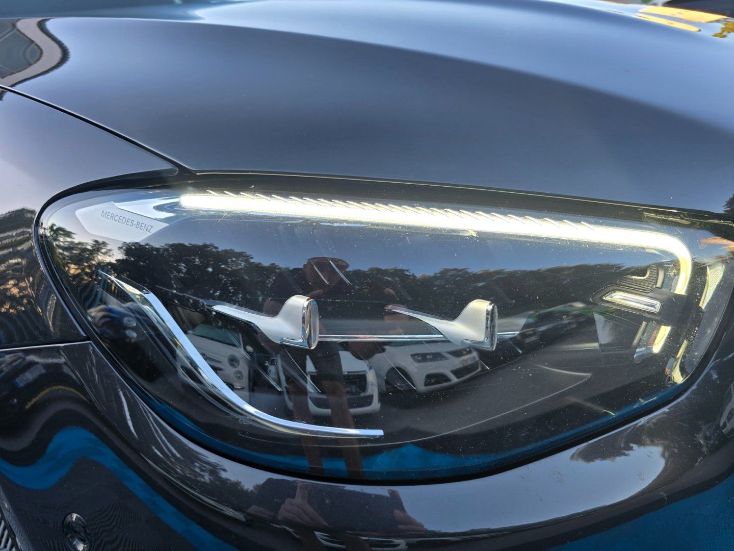 Mercedes-Benz Třídy E, 220d/147KW/2022/AMG/360°/2.MAJ - fotka 4