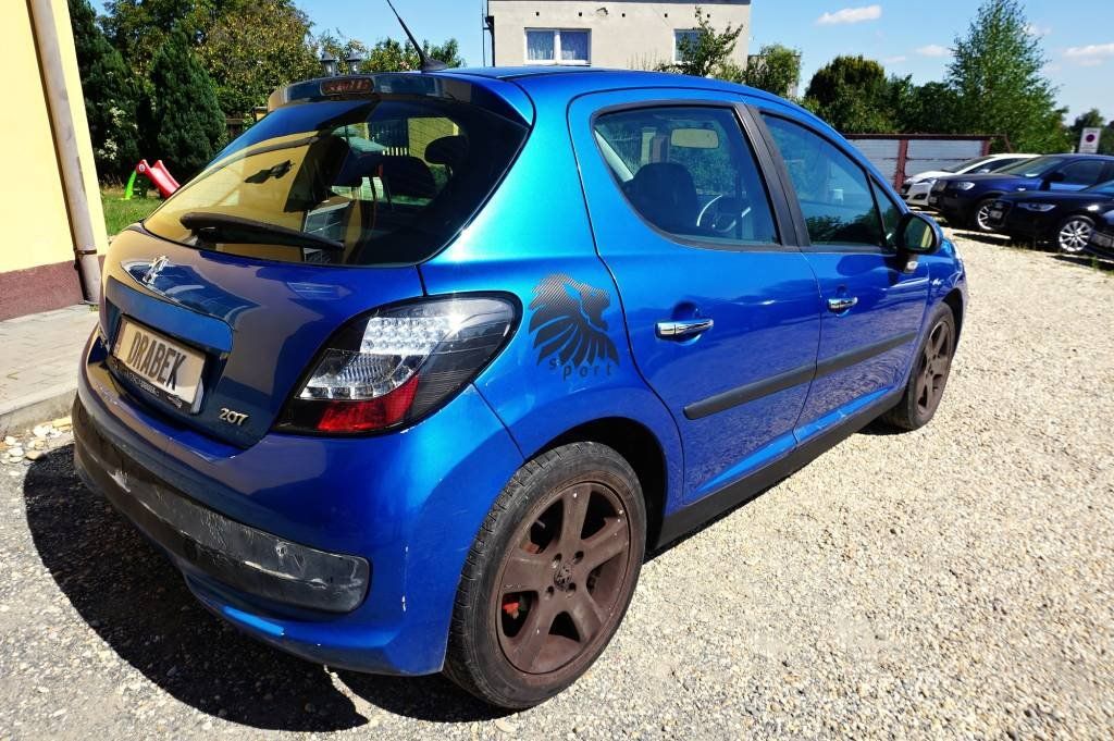 Peugeot 207, 207 1,6 16V 80 kW - fotka 6