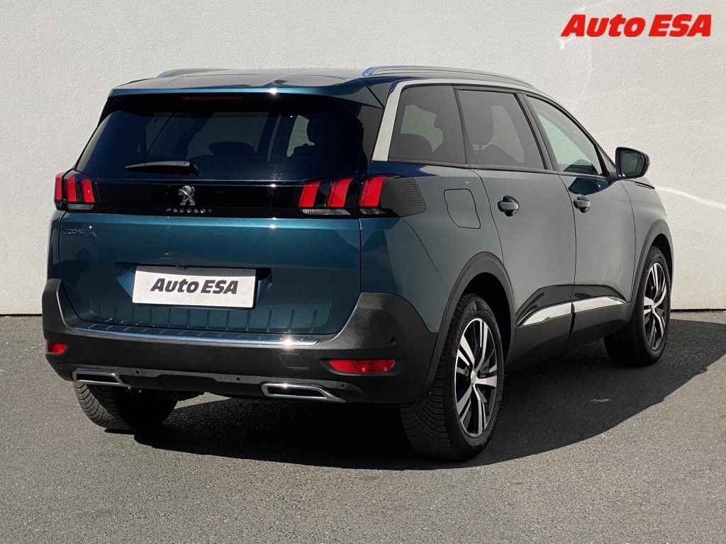 Peugeot 5008, 1.5 HDi 7míst,Allure,navi - fotka 4