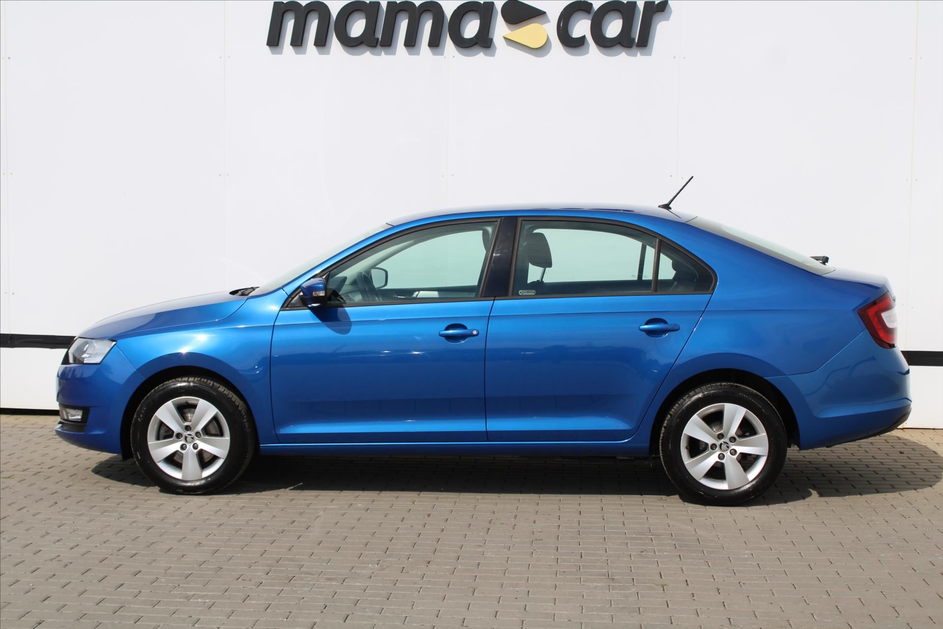 Škoda Rapid, 1.0 TSI 81kW SERVISNÍ KNIHA ČR - fotka 4