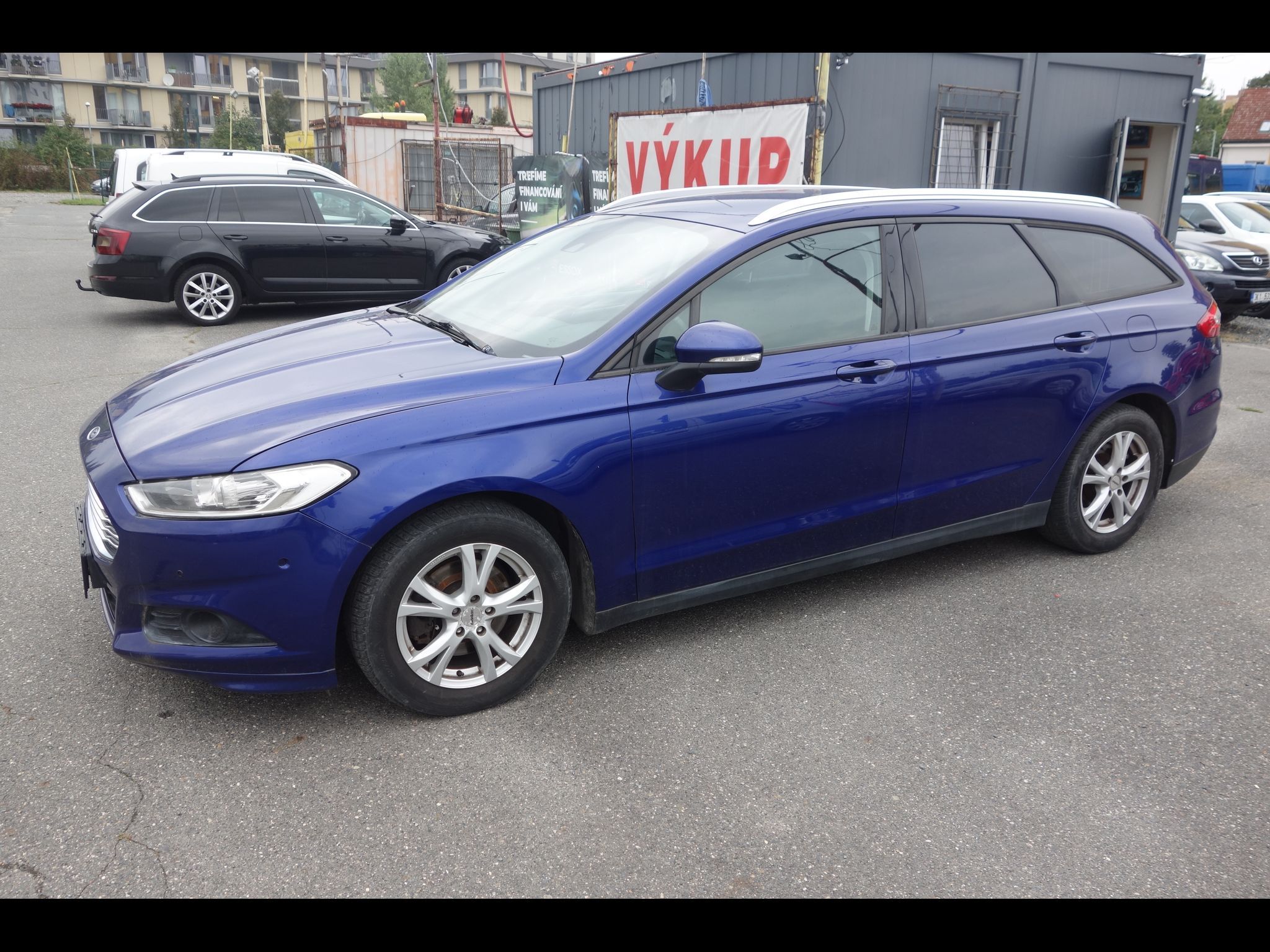 Ford Mondeo, 2,0TDCi 110 kW ! Pěkný !! - fotka 4
