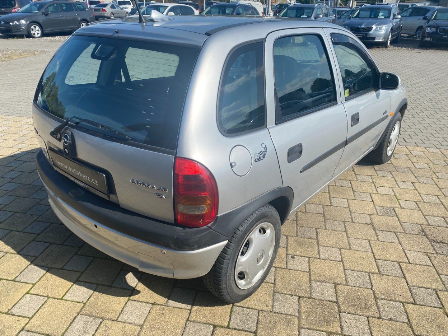 Opel Corsa, 1.0 12 V - fotka 4