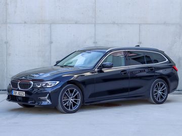 320d xDrive, DPH