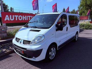 2.0 dCi, 8 míst, Klimatizace