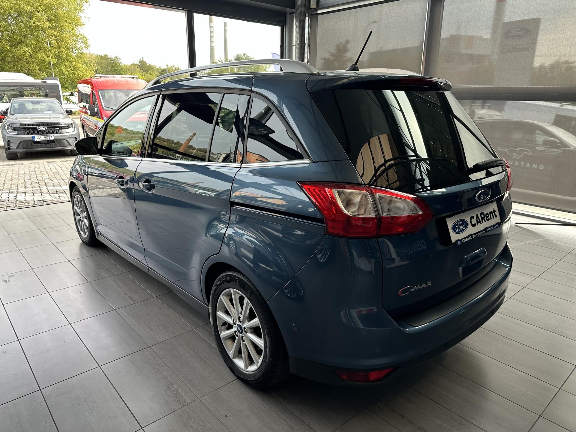Ford Grand C-MAX, Titanium 1.0 EcoBoost 125k man - fotka 2