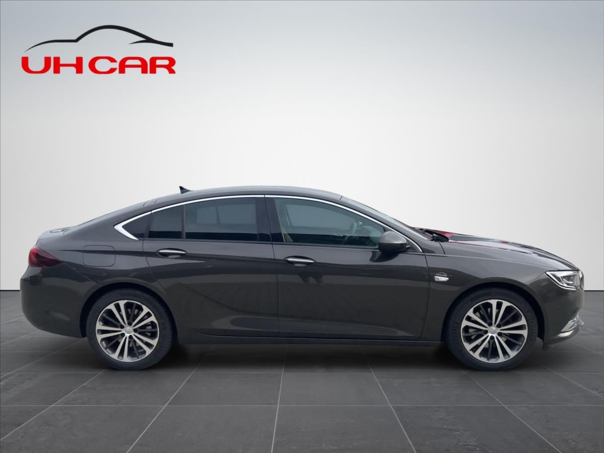 Opel Insignia, 2,0 Exclusive 4x4  AGR, AUTOMA - fotka 4