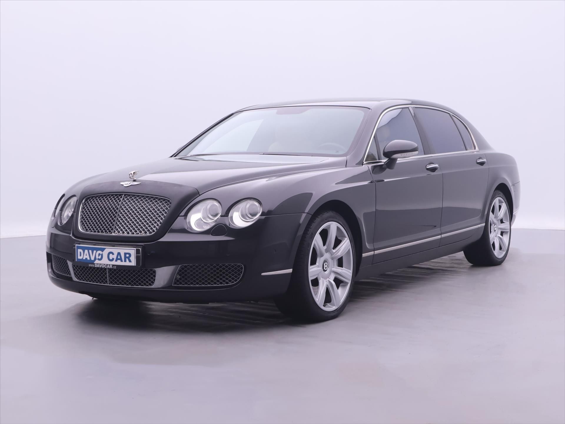 Bentley Continental Flying Spur, 6,0 W12 412 kW 4x4 Kůže DPH - fotka 3