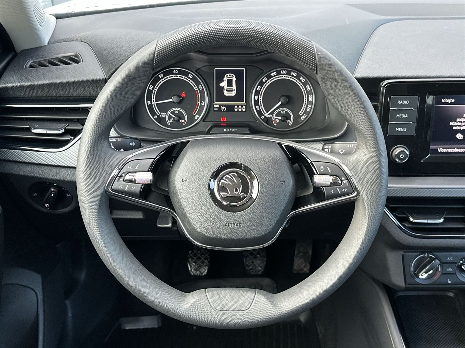 Škoda Kamiq, 1.0 TSI Ambition - fotka 6
